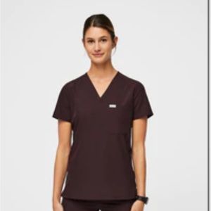 Womens Dark Fig Catarina FreeX One pocket FIGS scrub